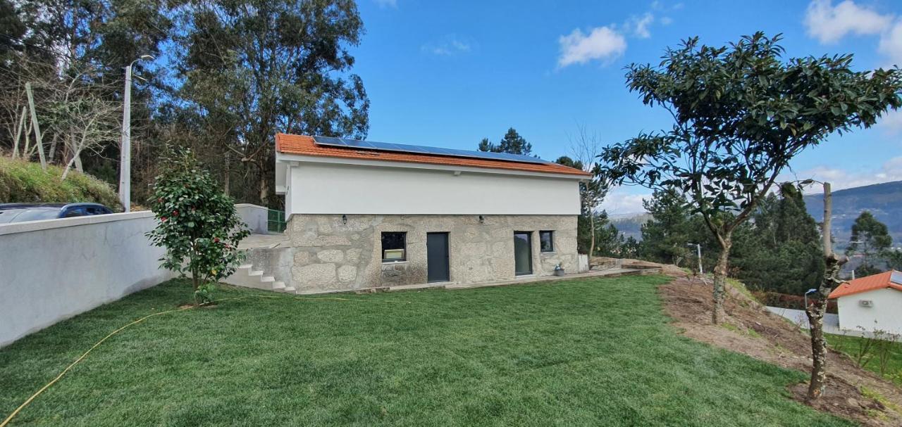 Quinta Da Tormenta -14 Pessoas- Cabeceiras De Basto 2 Casas E Piscina Privada Villa Exterior foto
