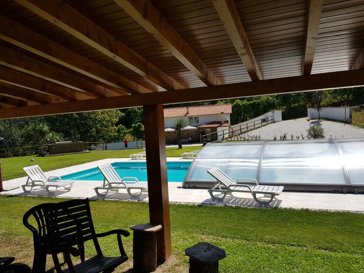 Quinta Da Tormenta -14 Pessoas- Cabeceiras De Basto 2 Casas E Piscina Privada Villa Exterior foto