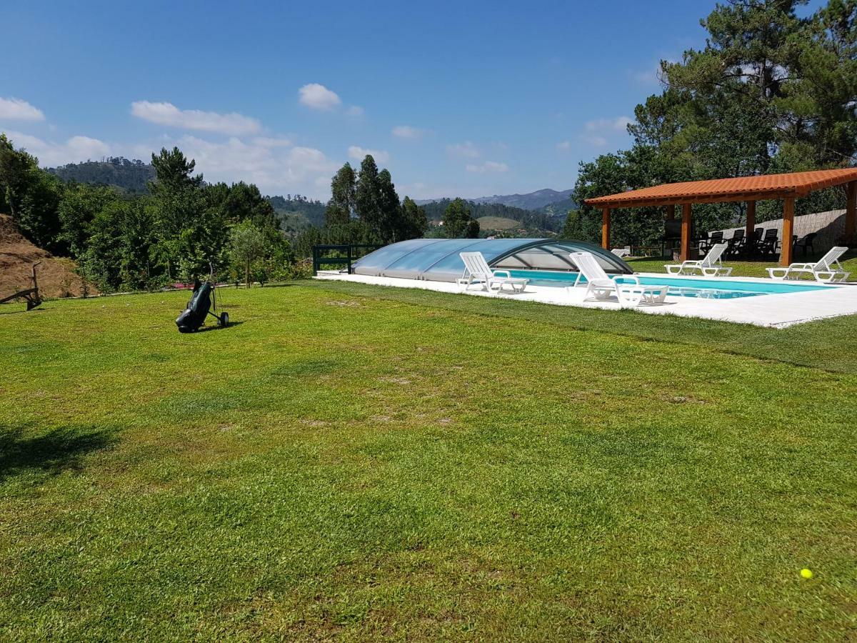 Quinta Da Tormenta -14 Pessoas- Cabeceiras De Basto 2 Casas E Piscina Privada Villa Exterior foto